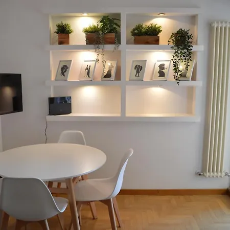 Apartmán Domi - *